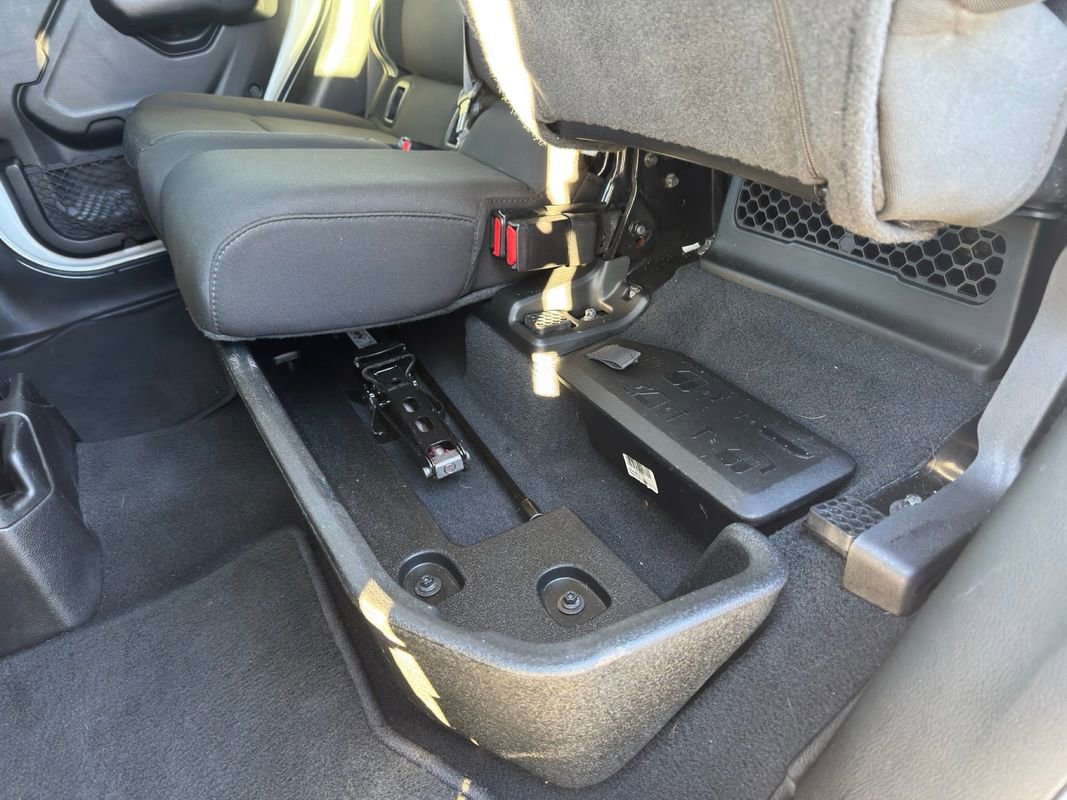 Used 2020 Jeep Gladiator Sport w/ Quick Order Package 24S image 19