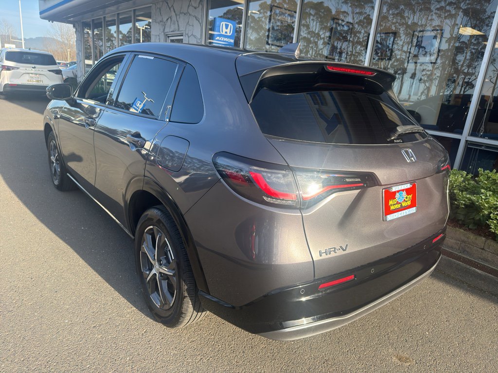 Used 2023 Honda HR-V EX-L image 10