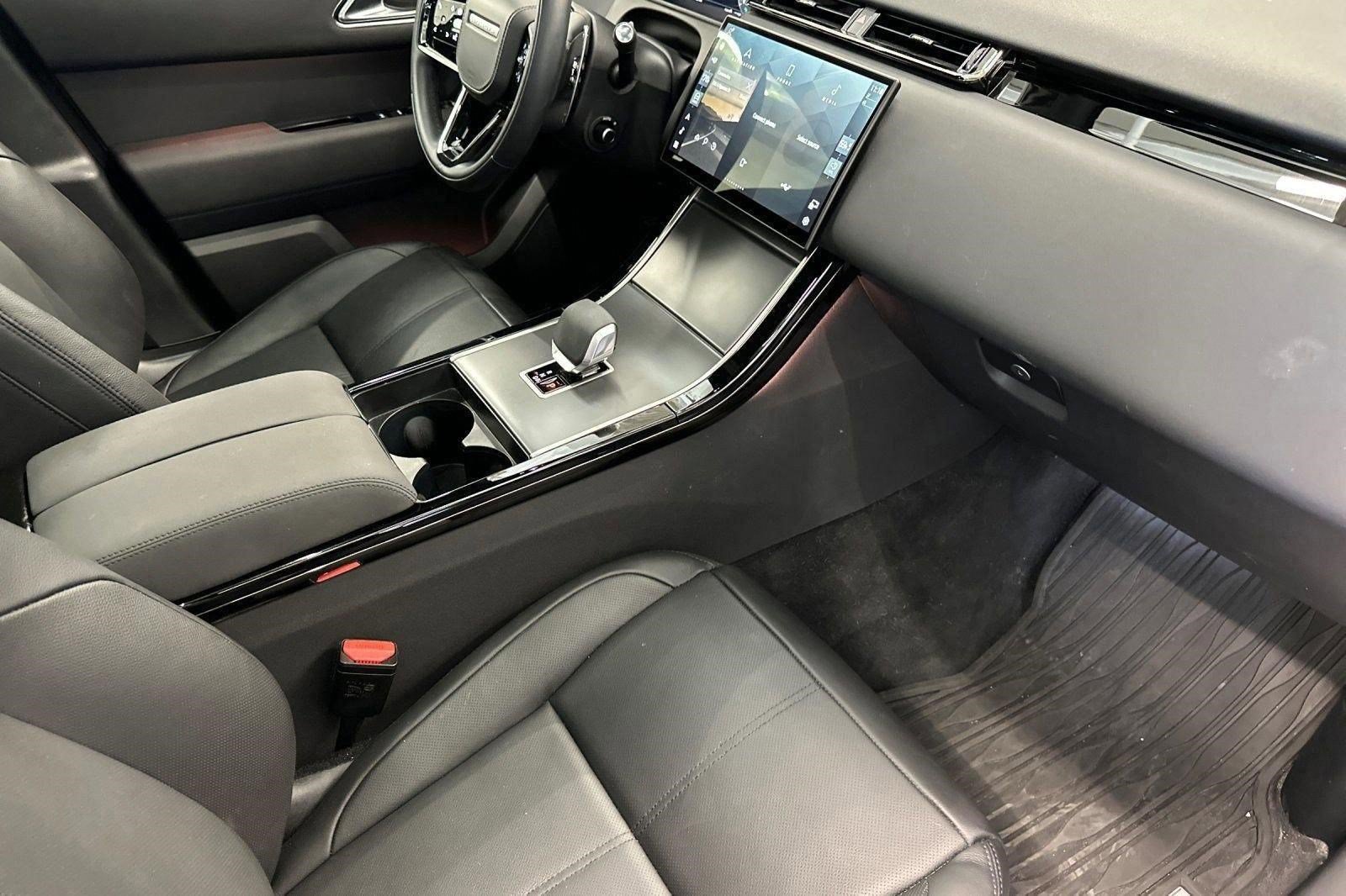Certified 2026 Land Rover Range Rover Velar S AWD/4WD image 33