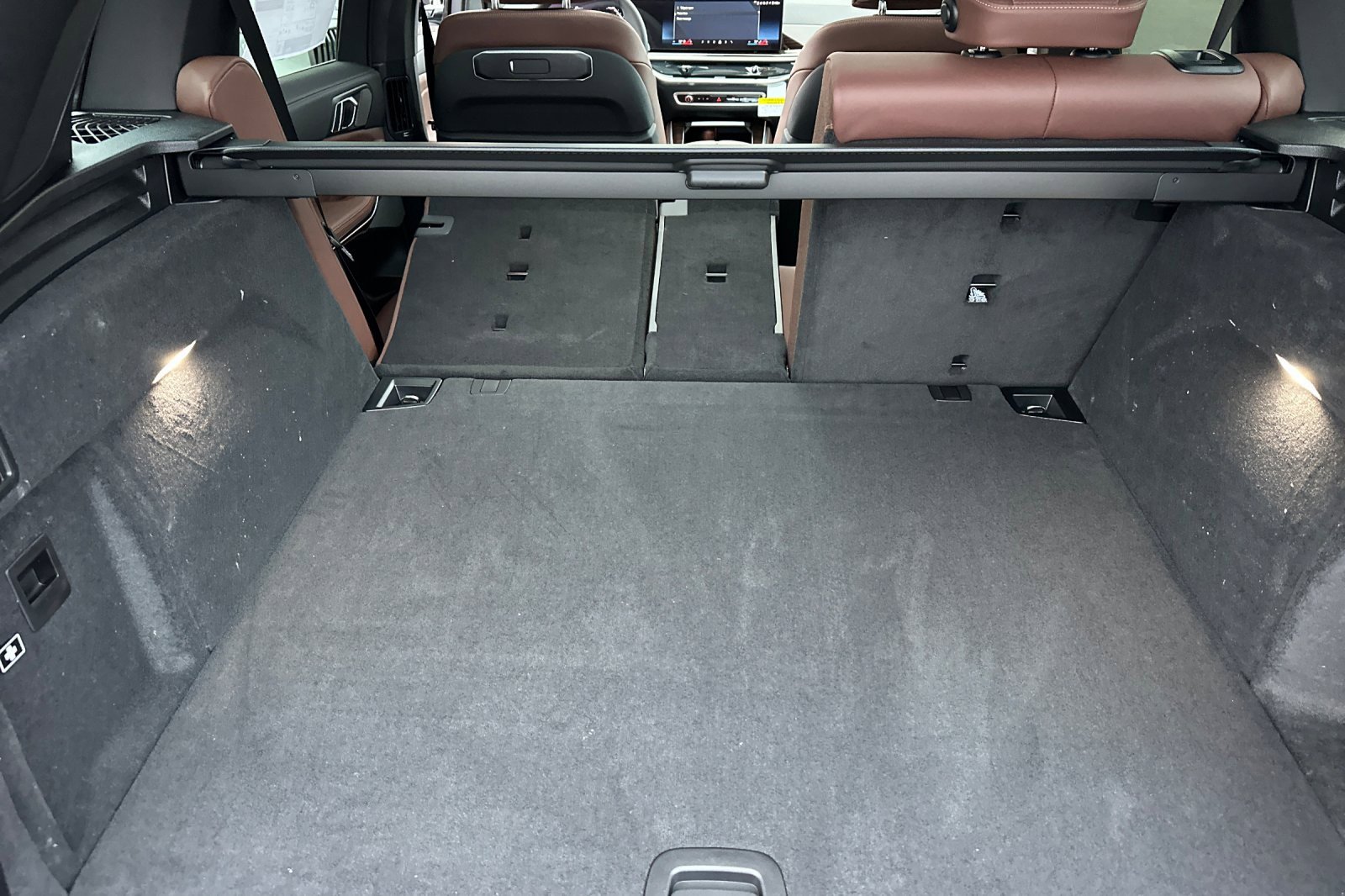 New 2026 BMW X5 xDrive40i w/ M Sport Package image 12