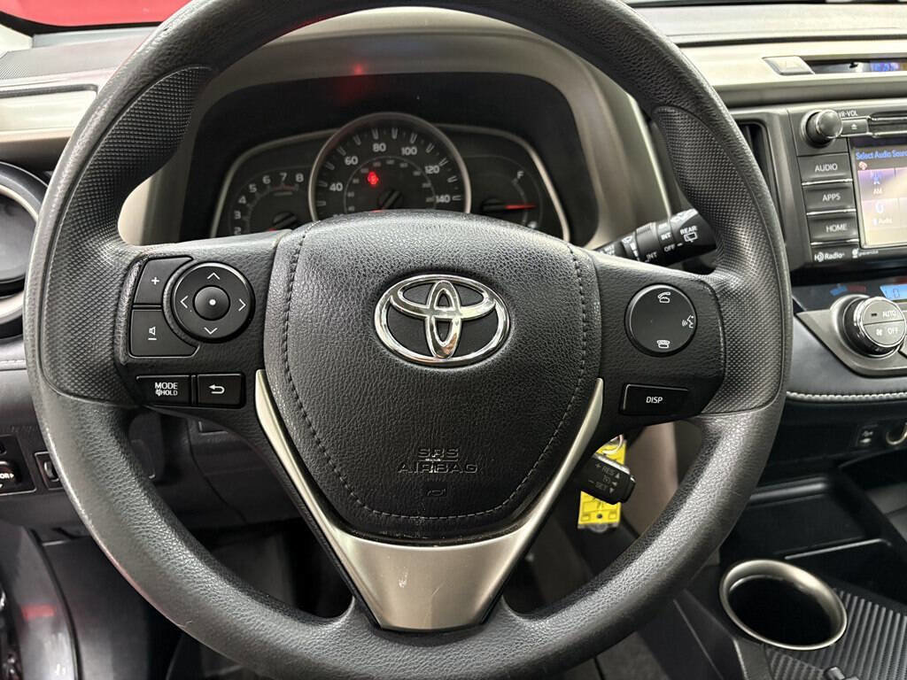 Used 2015 Toyota RAV4 XLE AWD/4WD image 15