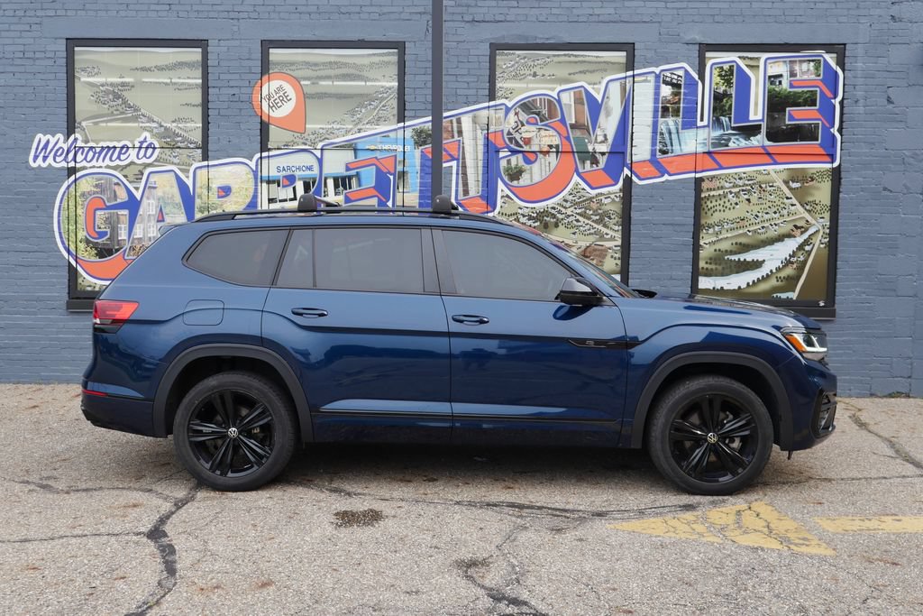 Used 2023 Volkswagen Atlas SEL R-Line AWD/4WD image 28