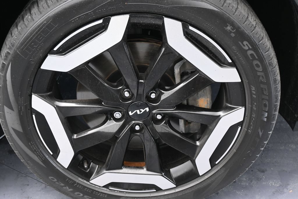 Used 2023 Kia Telluride S AWD/4WD image 47