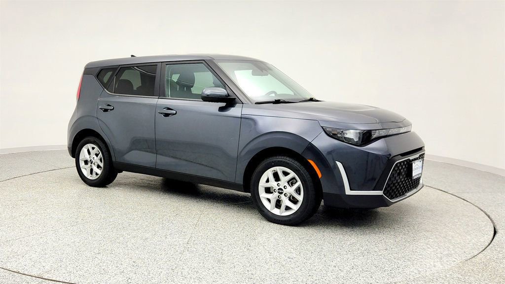 Used 2024 Kia Soul LX w/ Option Group 015 image 3
