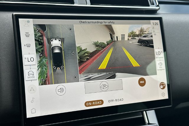 Certified 2026 Land Rover Range Rover Velar Dynamic SE AWD/4WD image 19