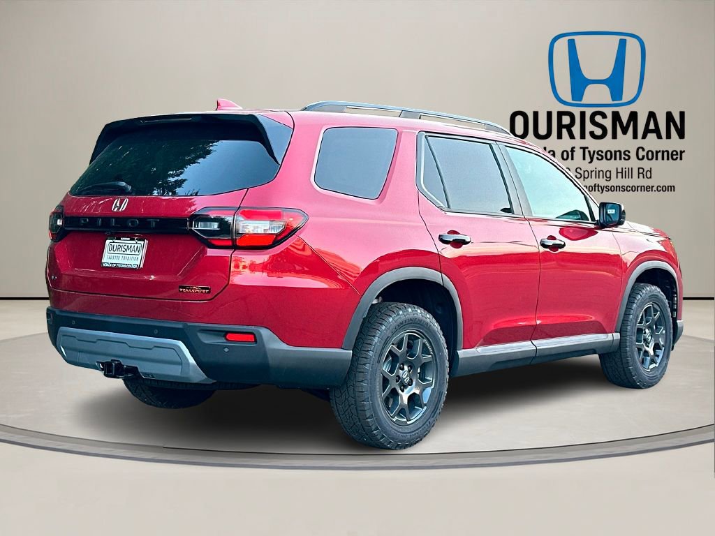 New 2025 Honda Pilot TrailSport image 3