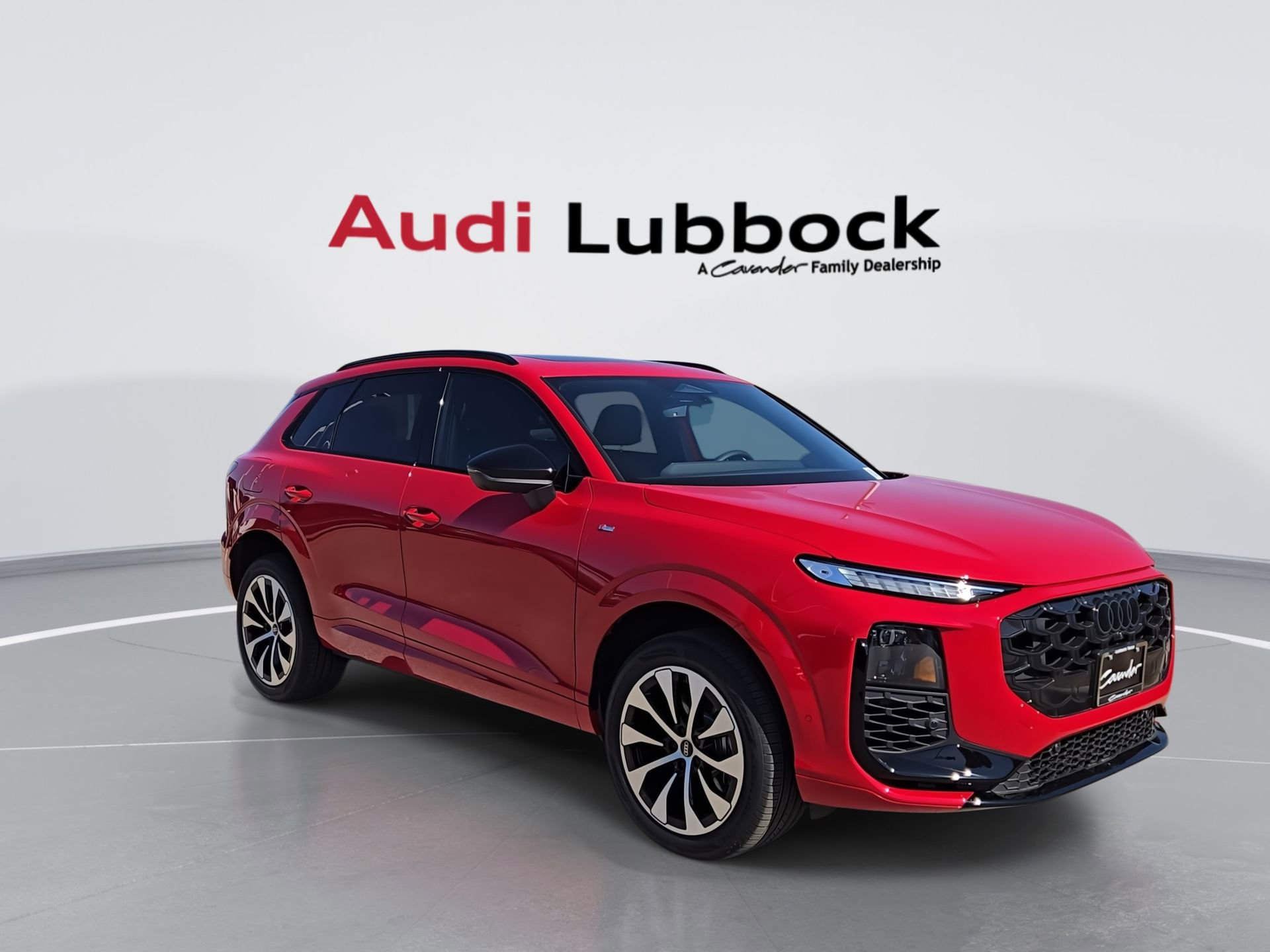 New 2026 Audi Q3 quattro 2.0T AWD/4WD image 2