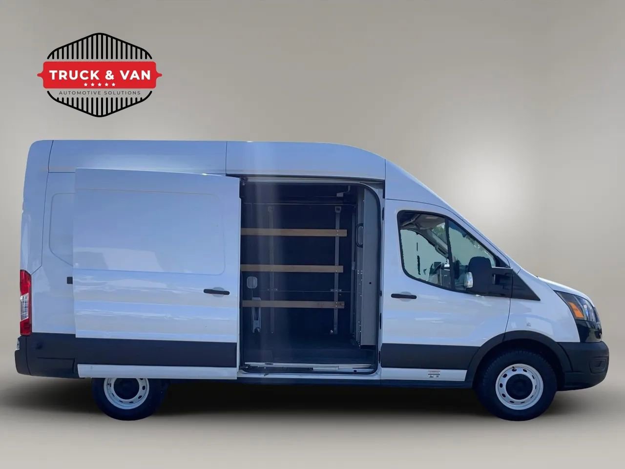 Used 2022 Ford E-Transit 148 High Roof w/ Load Area Protection Package RWD image 41