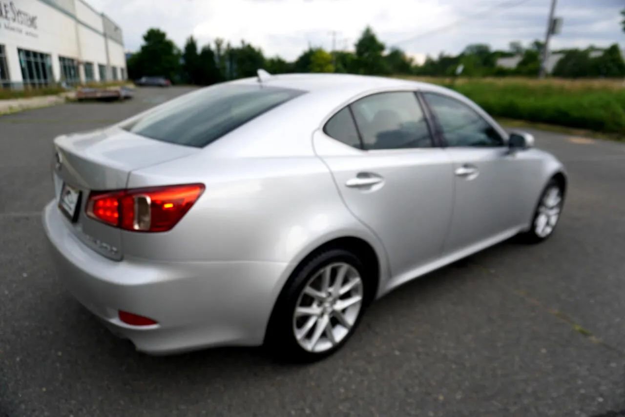 Used 2011 Lexus IS 250 AWD image 7