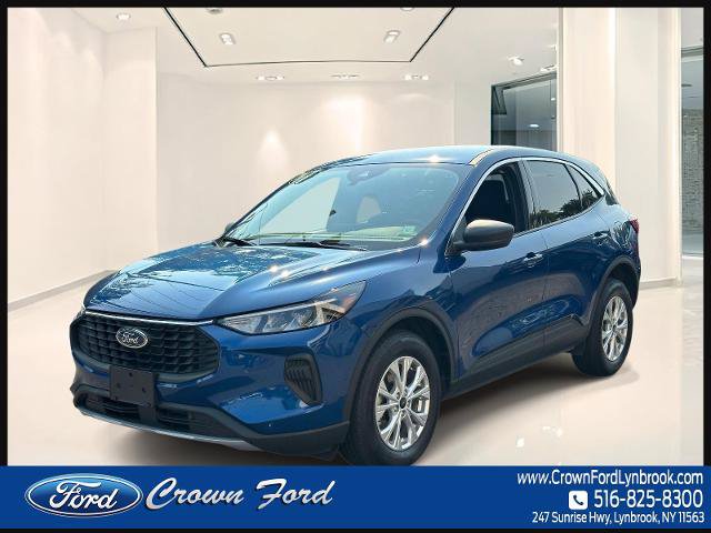 Certified 2023 Ford Escape Active w/ Tech Pack #1 AWD/4WD image 3