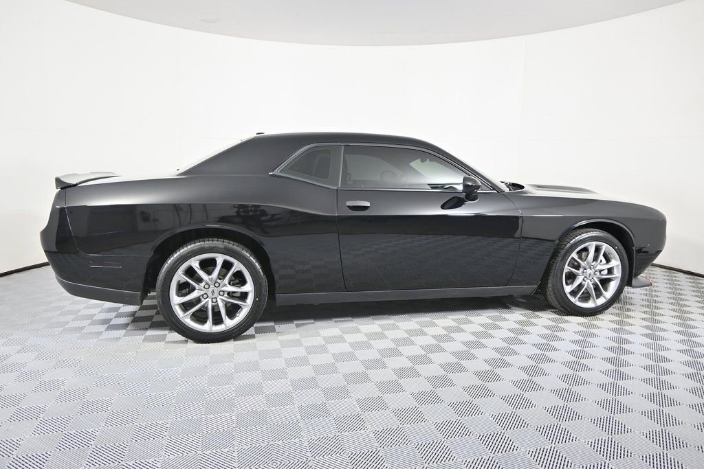 Used 2023 Dodge Challenger GT image 7