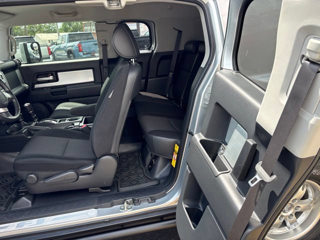 Used 2007 Toyota FJ Cruiser 4WD image 11
