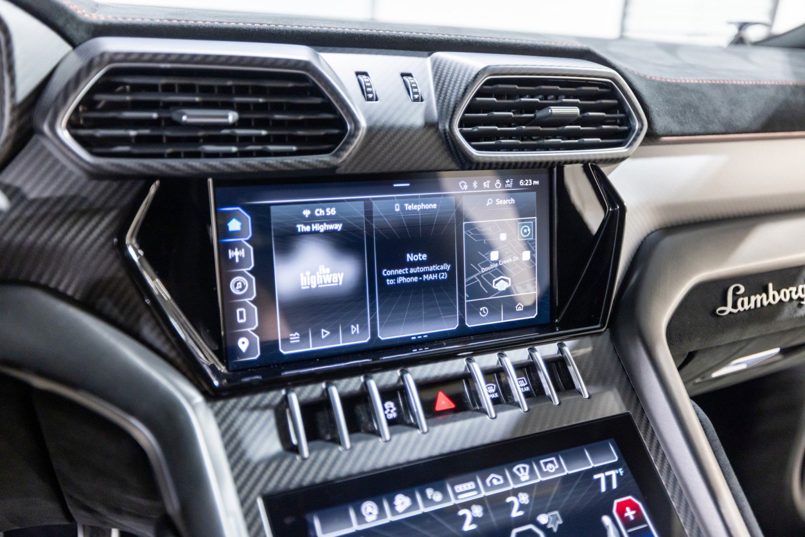 Used 2023 Lamborghini Urus Performante image 48