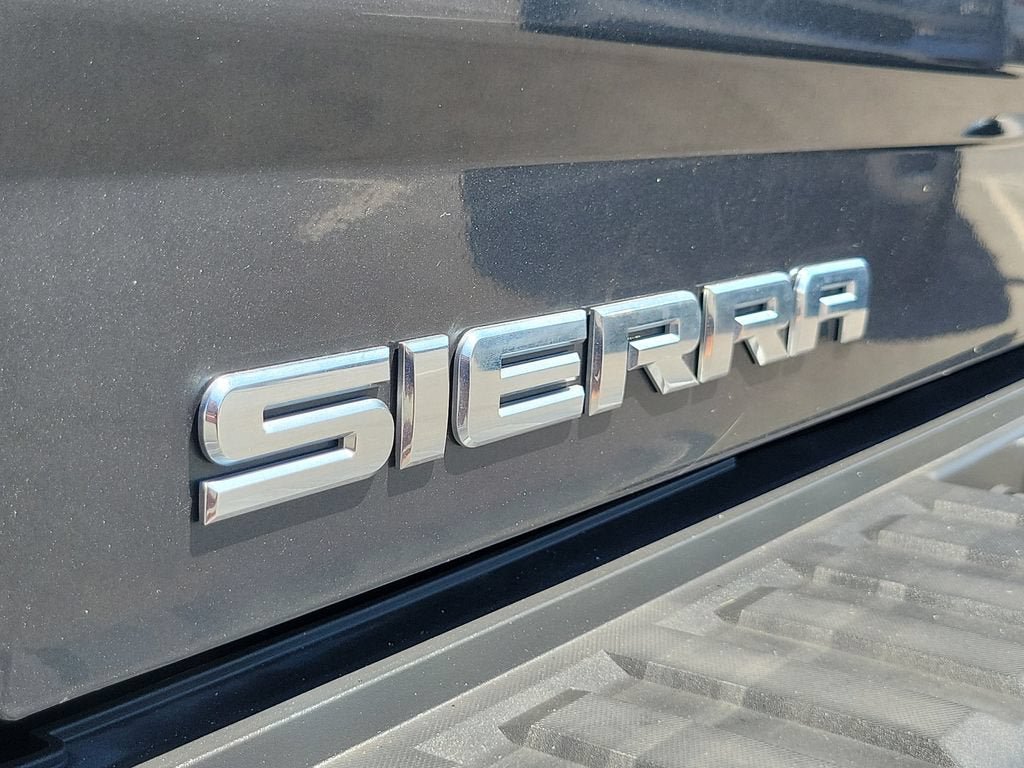 Used 2018 GMC Sierra 1500 SLT AWD/4WD image 7