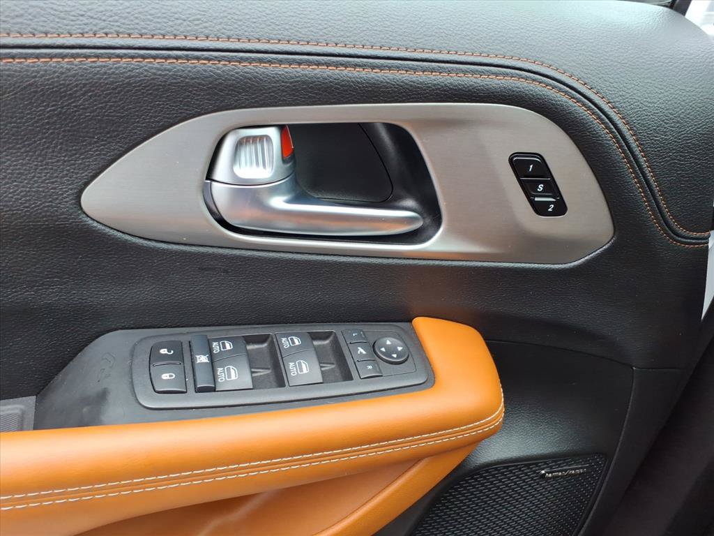 Used 2024 Chrysler Pacifica Pinnacle AWD/4WD image 15