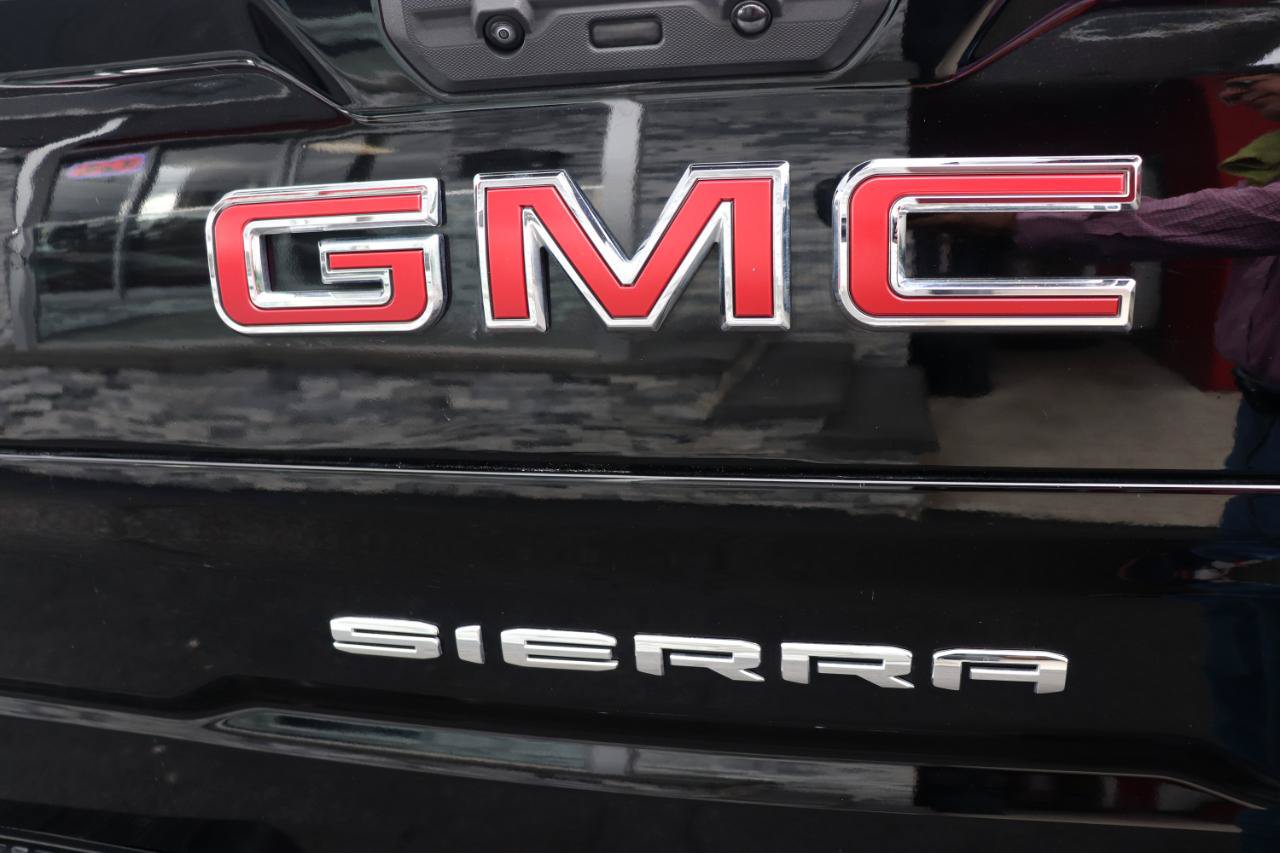Used 2024 GMC Sierra 1500 SLT AWD/4WD image 58