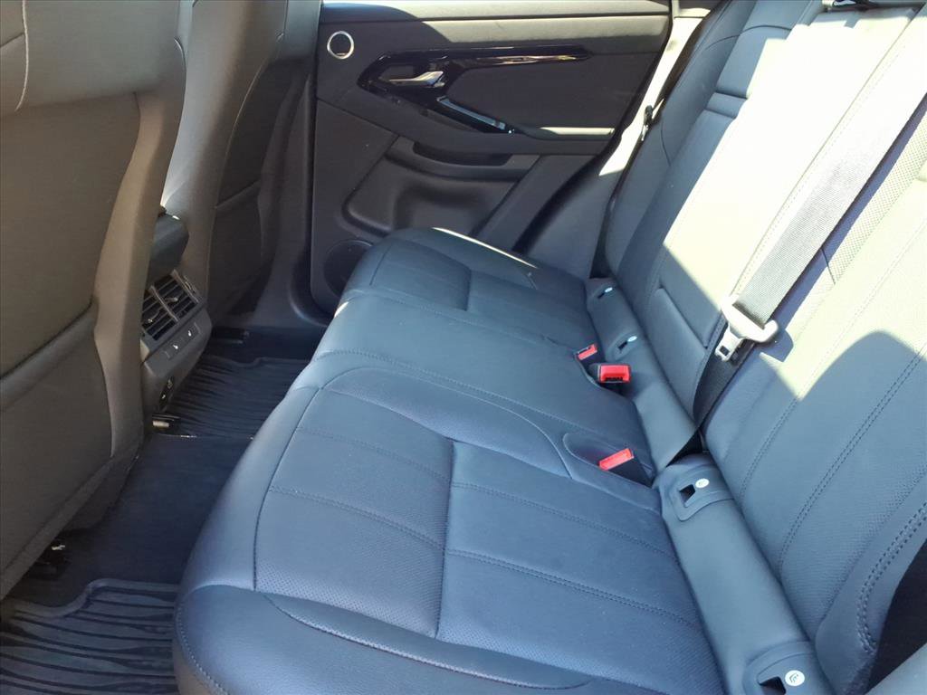 Used 2026 Land Rover Range Rover Evoque S image 5
