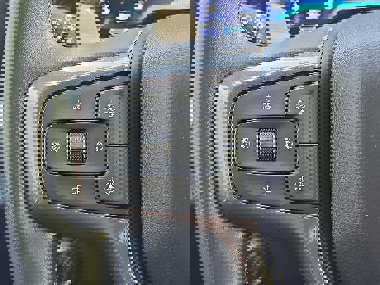 Certified 2024 Chevrolet Silverado 1500 High Country w/ Technology Package image 20