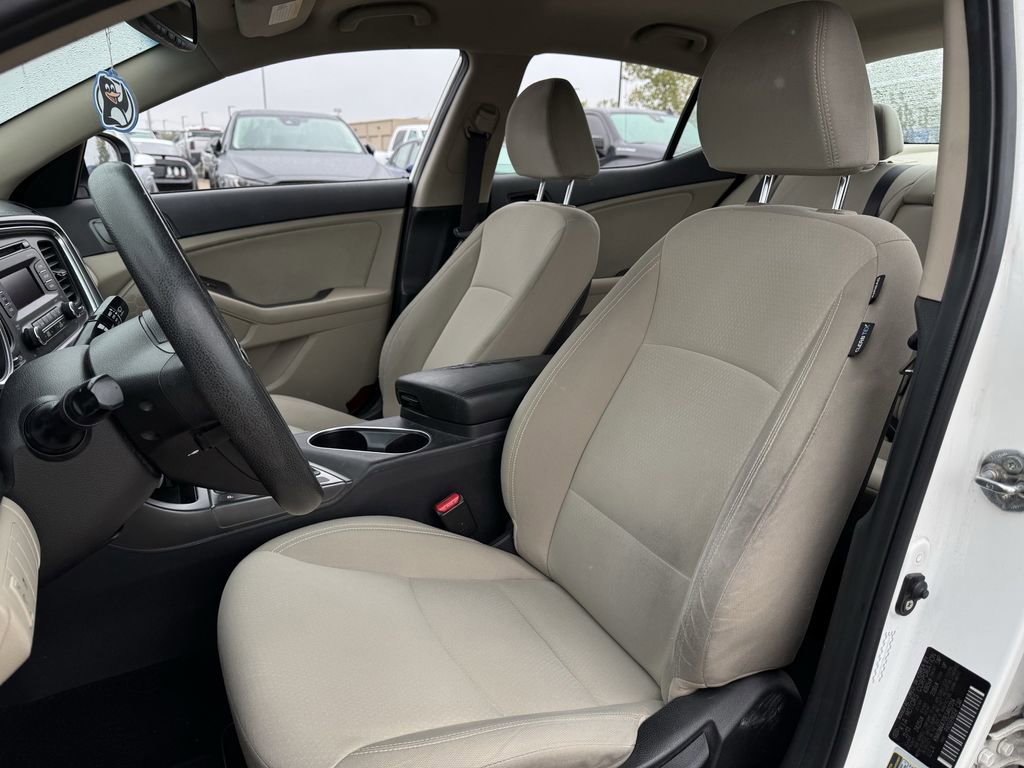 Used 2014 Kia Optima LX w/ Paint Protection Film Package image 25