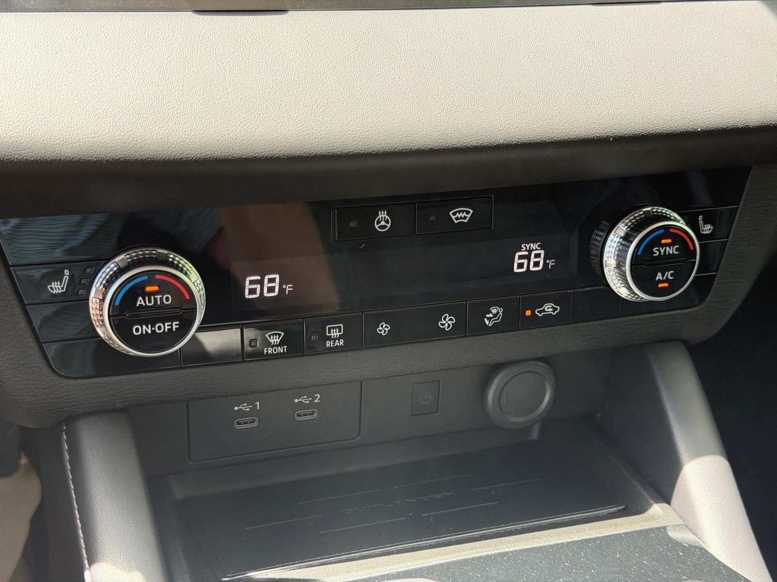 New 2026 Mitsubishi Outlander SE AWD/4WD image 31