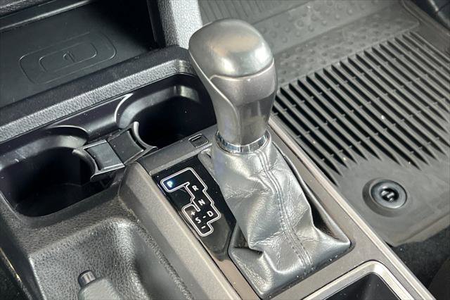 Certified 2022 Toyota Tacoma TRD Off-Road w/ Black Out Package (TMS) image 21