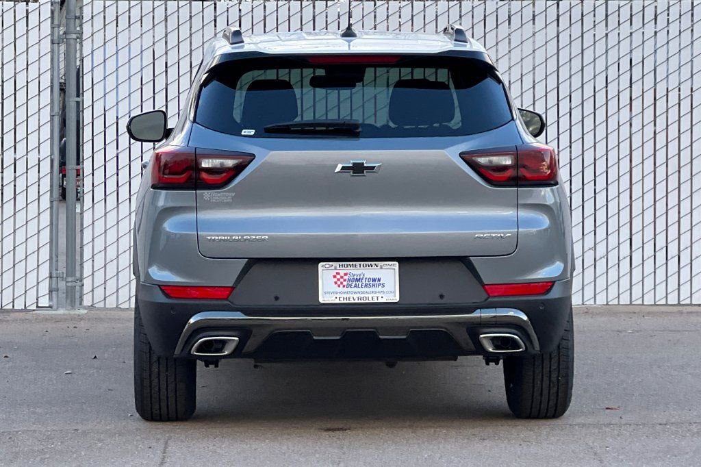New 2026 Chevrolet TrailBlazer ACTIV w/ Convenience Package FWD image 4