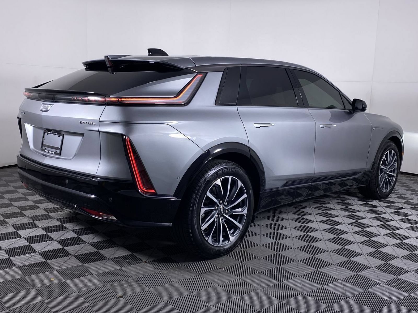 Certified 2024 Cadillac Lyriq Sport AWD/4WD image 20