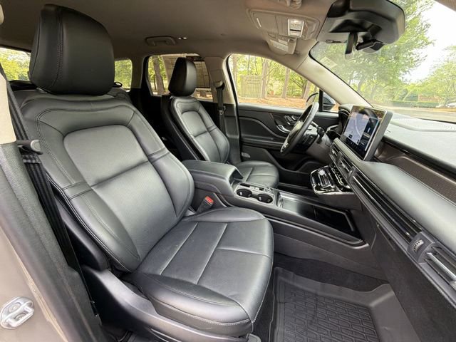 Used 2025 Lincoln Corsair Reserve image 27