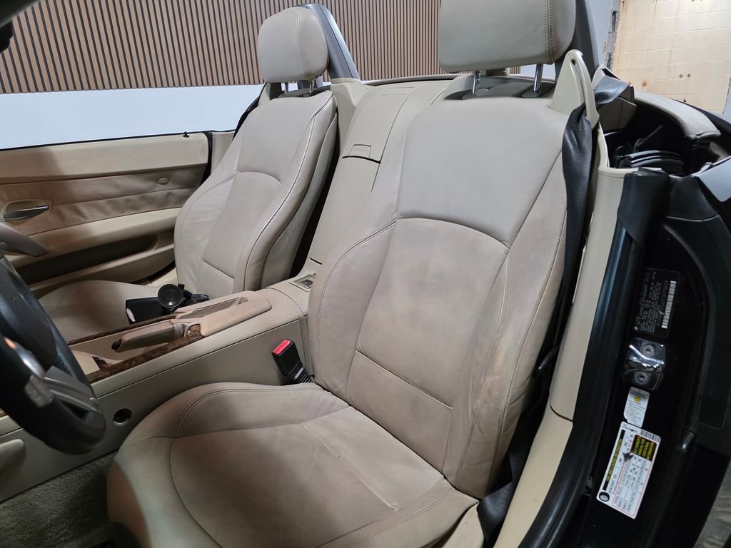 Used 2007 BMW Z4 3.0i image 11