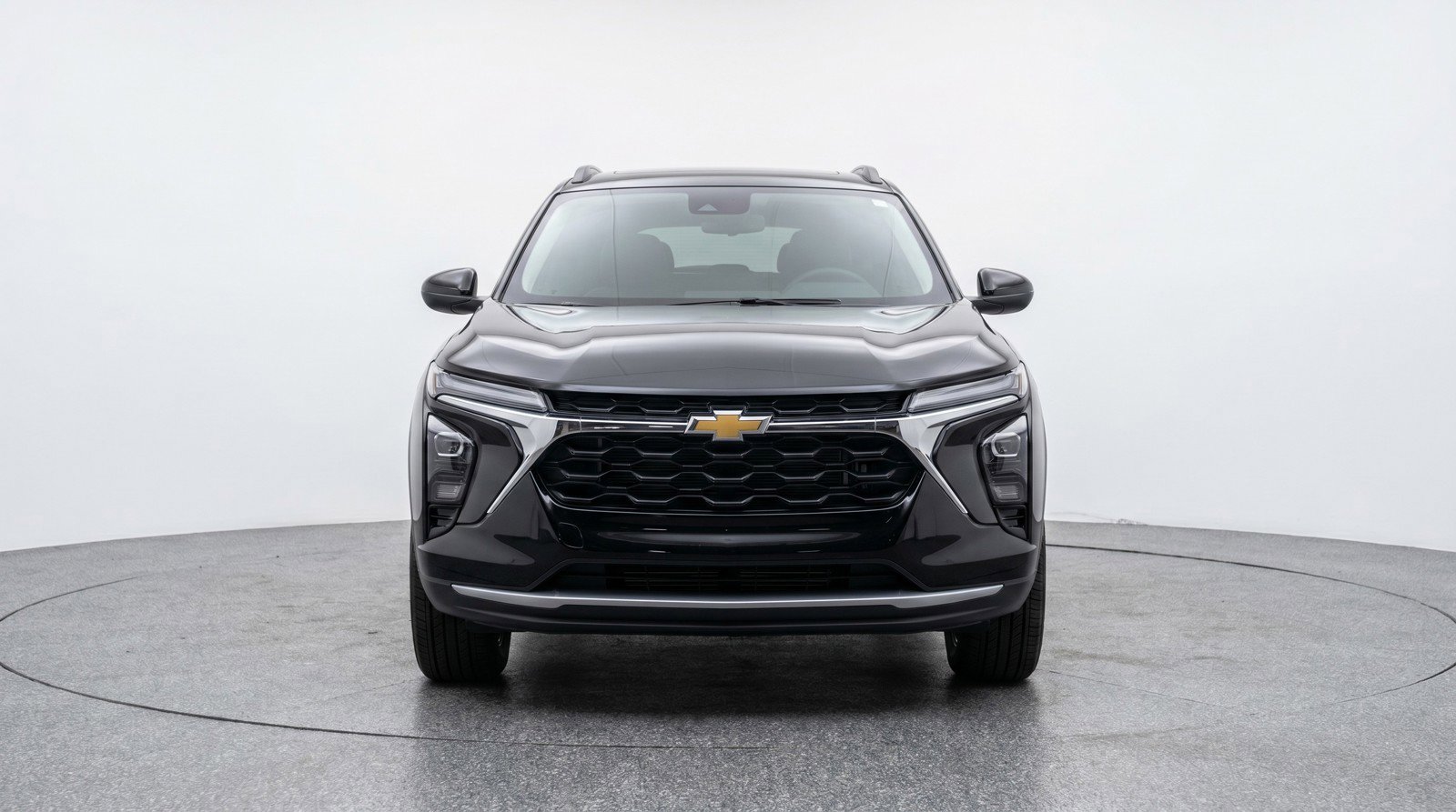 Used 2025 Chevrolet Trax LT w/ LT Convenience Package FWD image 2