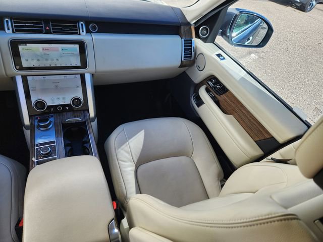 Used 2021 Land Rover Range Rover image 14