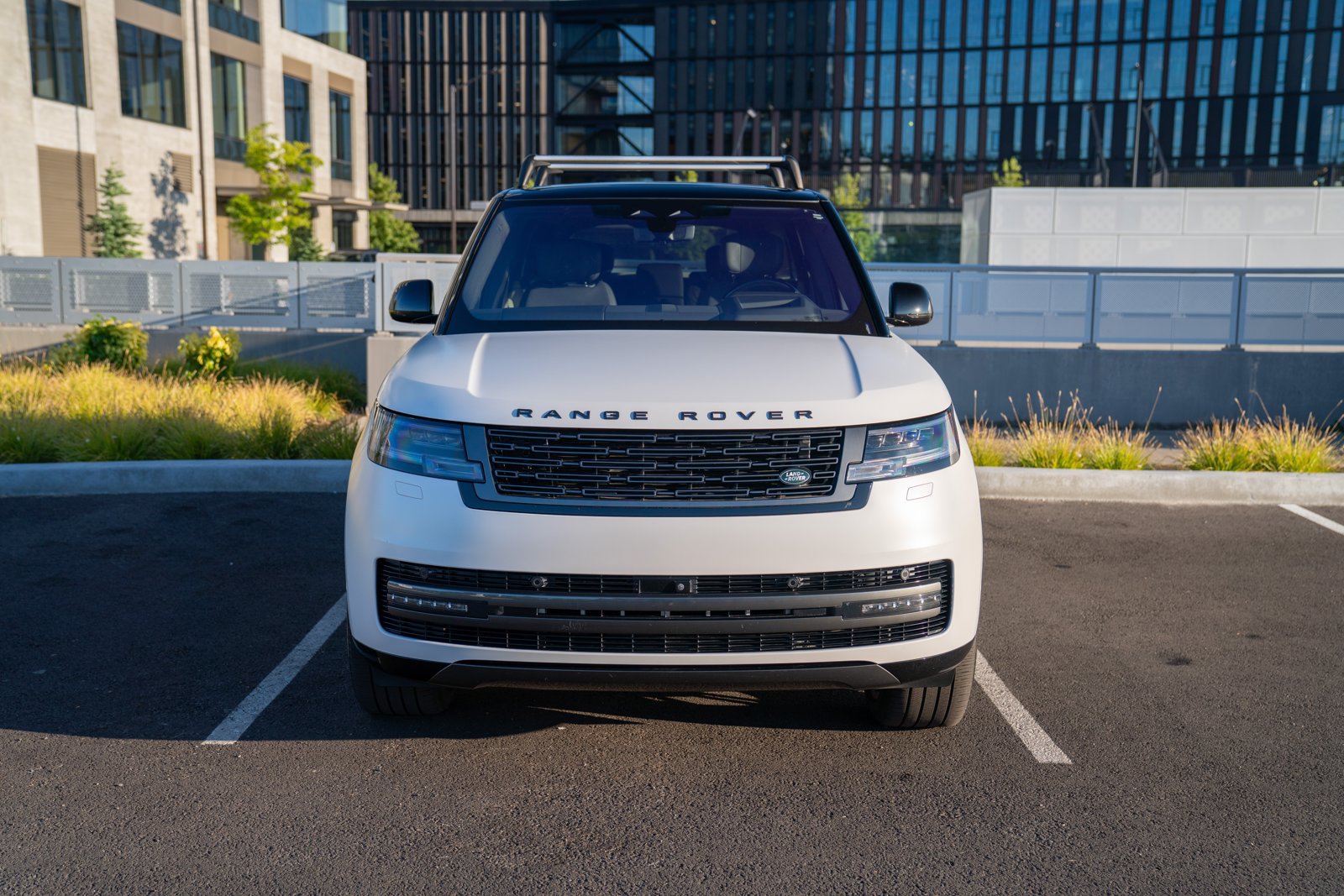 Used 2023 Land Rover Range Rover Autobiography AWD/4WD image 6