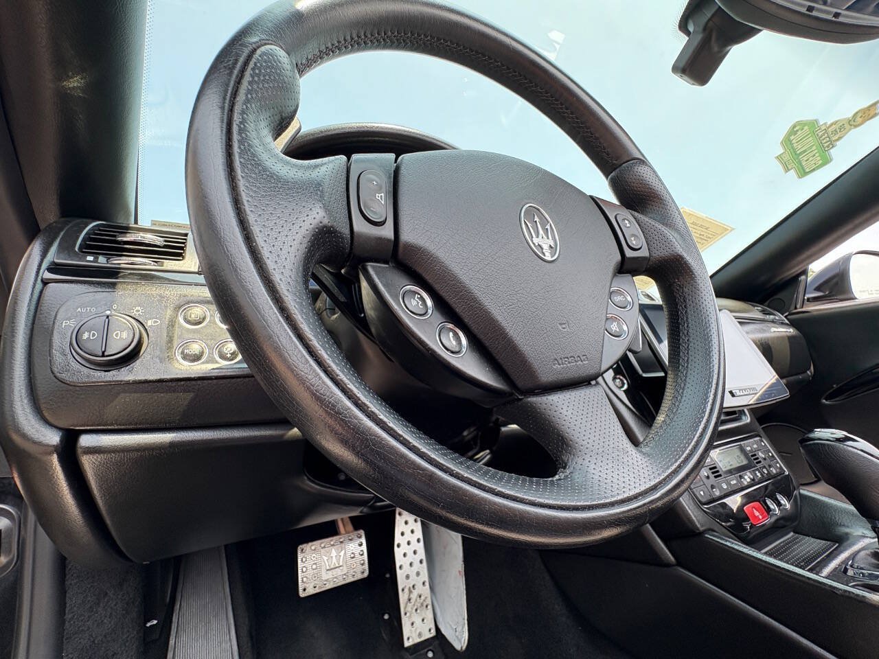 Used 2012 Maserati GranTurismo Convertible RWD image 26