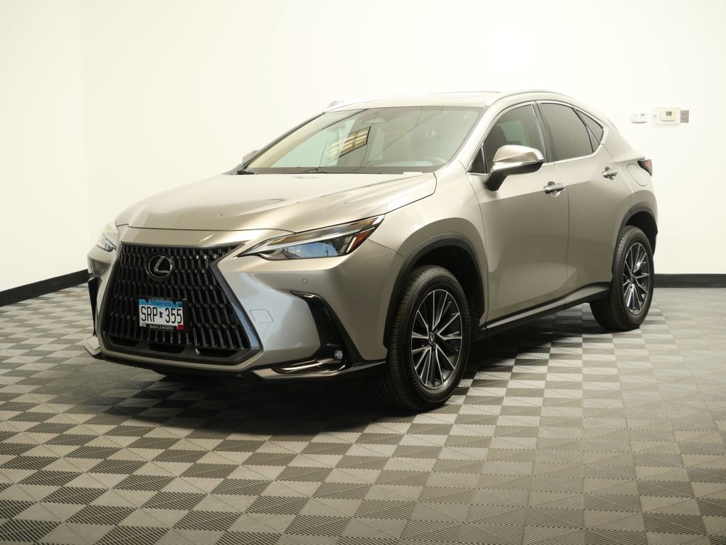 Used 2025 Lexus NX 350 AWD w/ Accessory Package (2T) image 4
