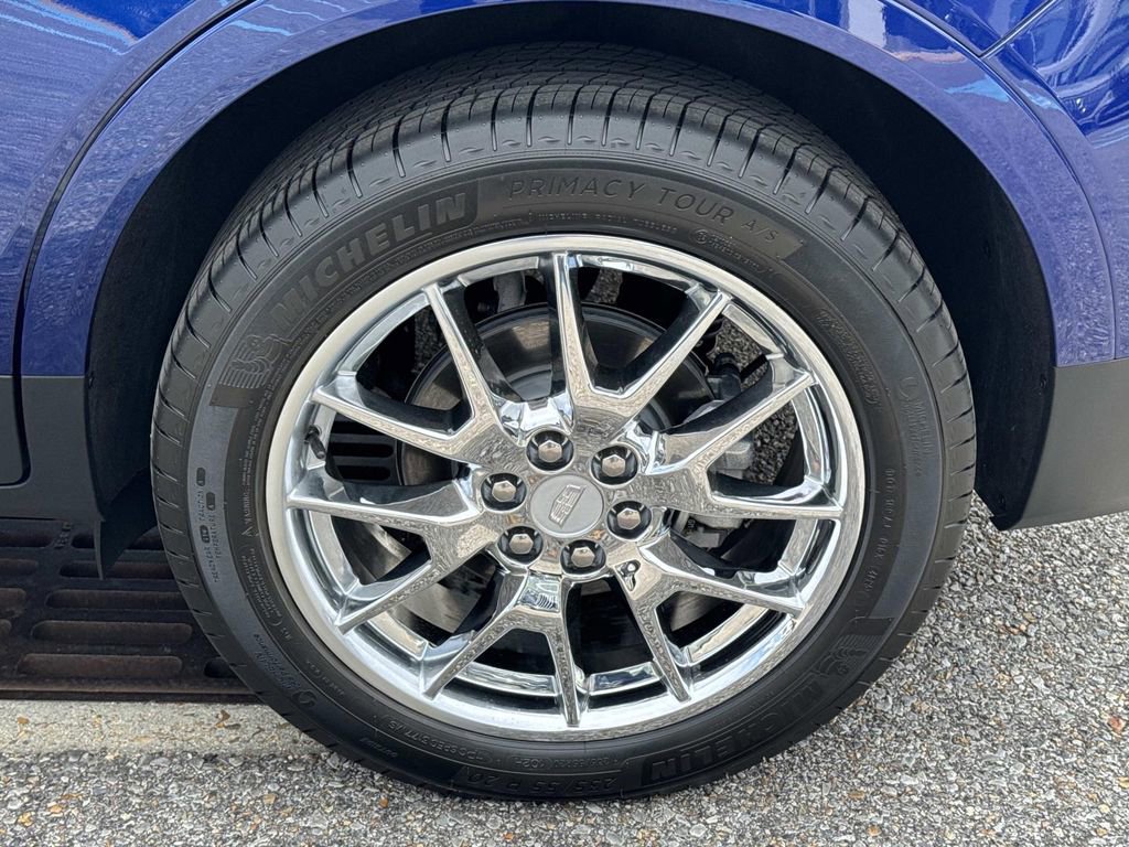 Used 2024 Cadillac XT5 Premium Luxury image 4