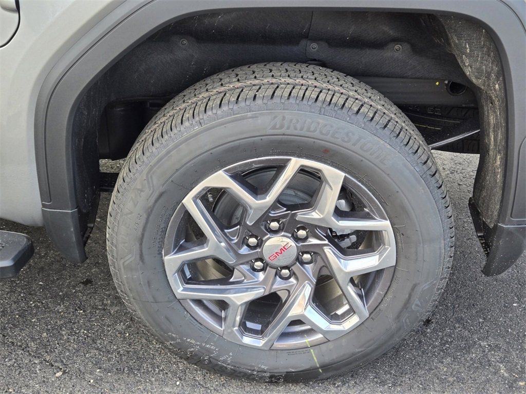 New 2026 GMC Sierra 1500 SLT w/ SLT Premium Package image 8