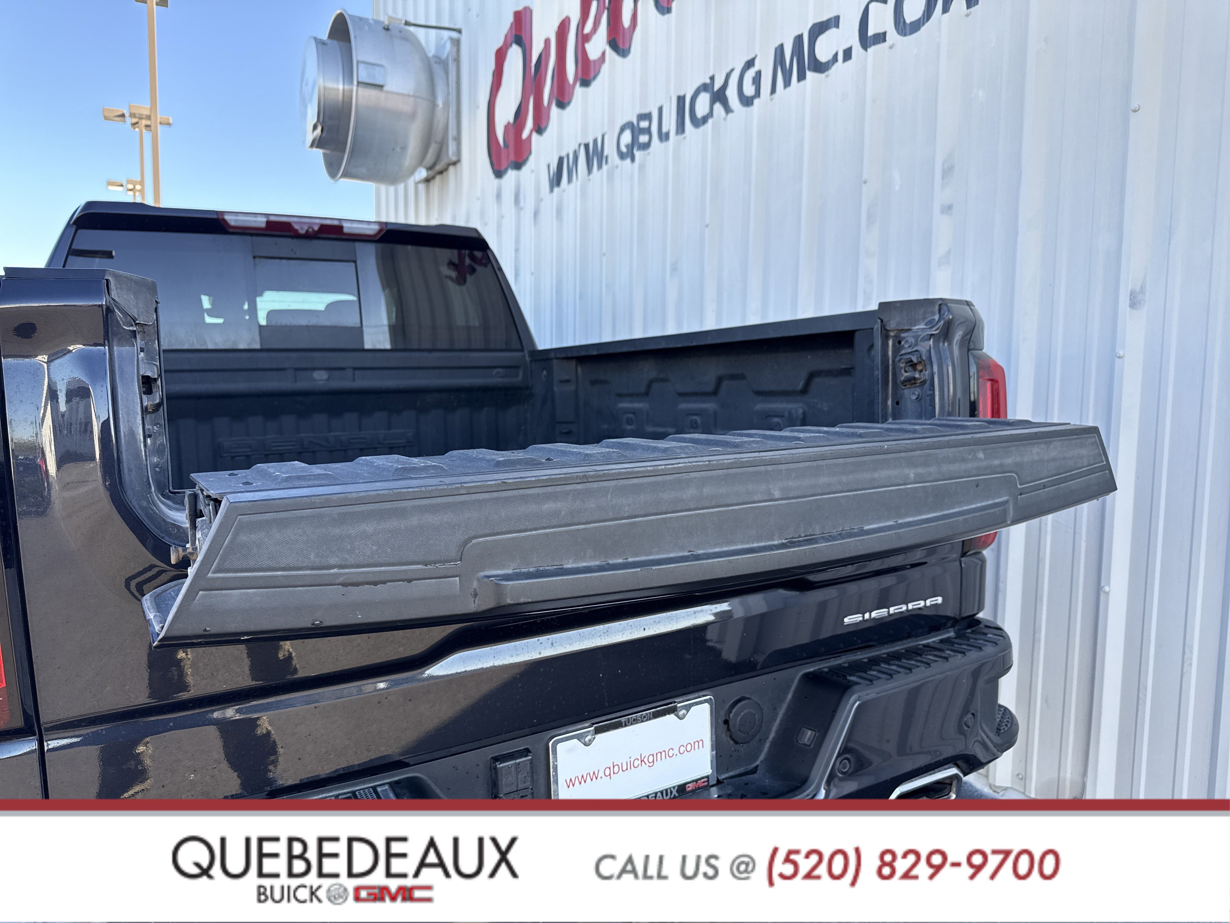 Used 2023 GMC Sierra 1500 Denali w/ Technology Package image 12