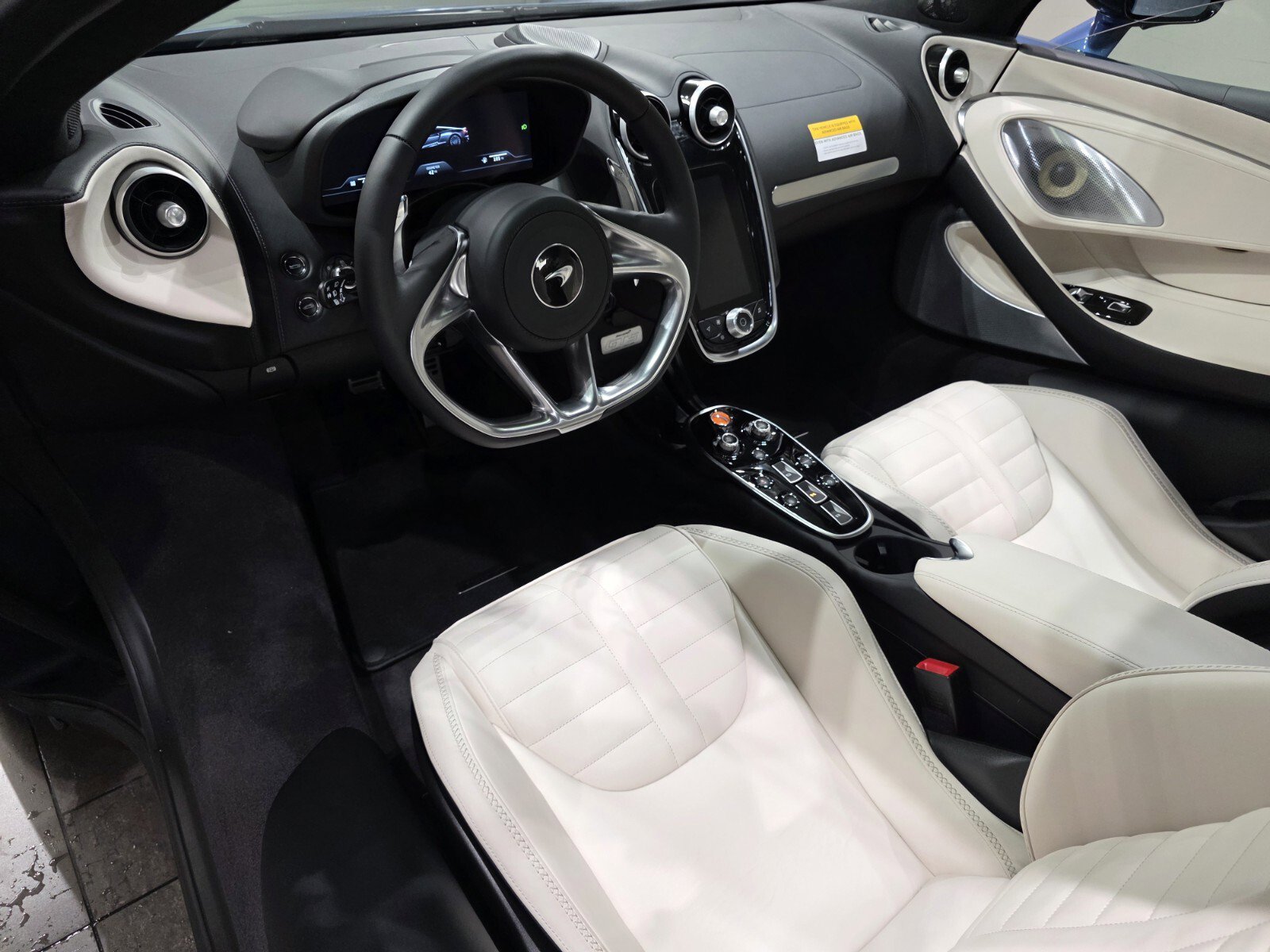 New 2026 McLaren GTS RWD image 7