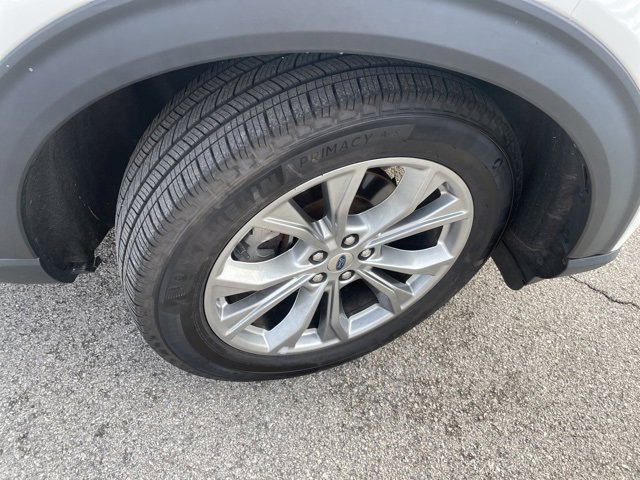 Used 2023 Ford Explorer XLT w/ Equipment Group 202A image 15