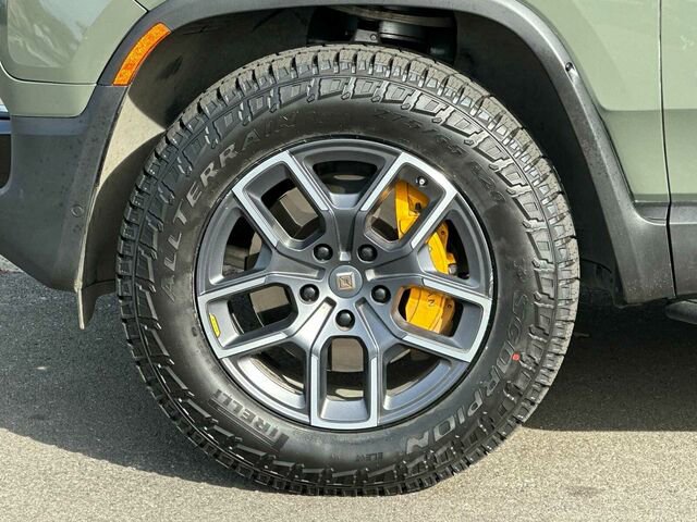 Used 2022 Rivian R1S Launch Edition image 36