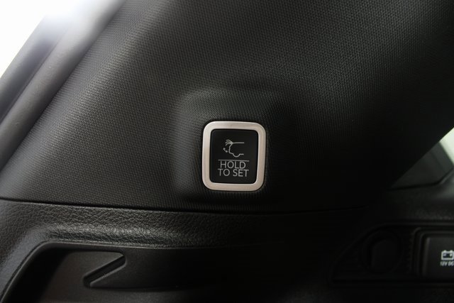 New 2025 Jeep Grand Cherokee Limited w/ Luxury Tech Group II image 22