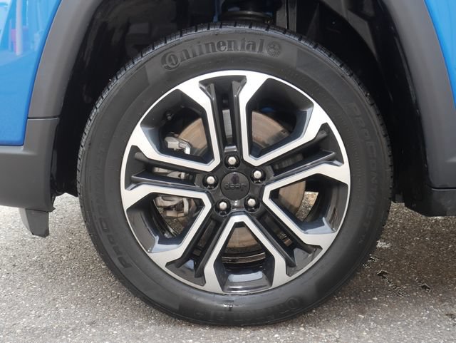 Used 2023 Jeep Compass Limited AWD/4WD image 10