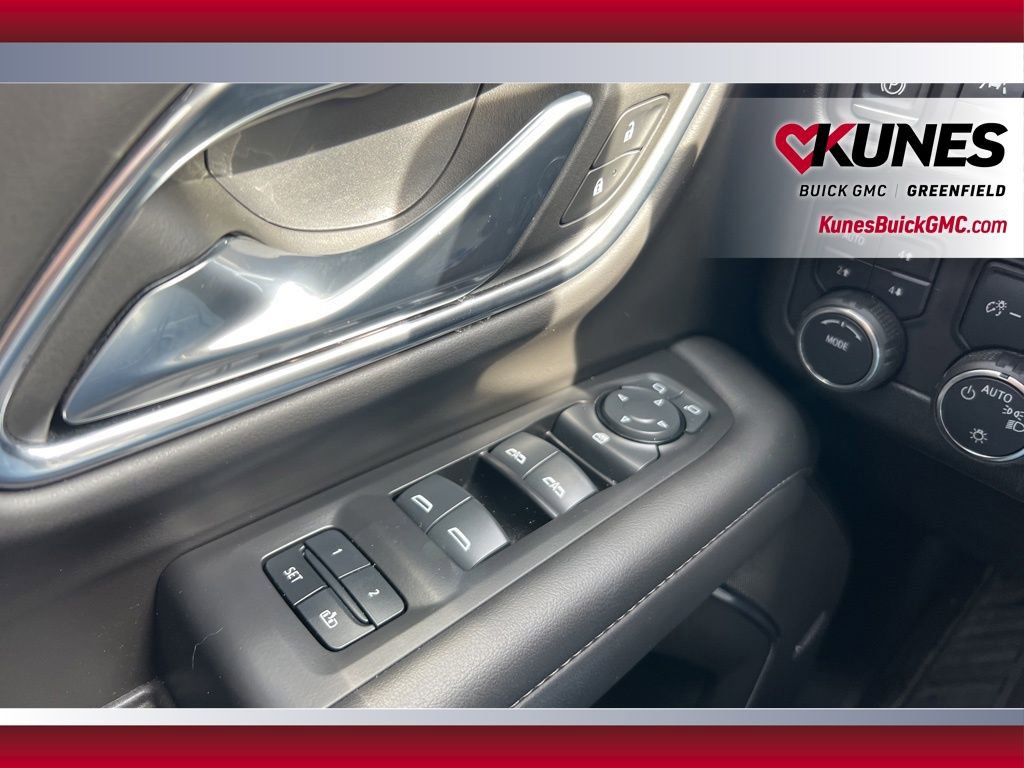 Used 2024 Chevrolet Tahoe Z71 AWD/4WD image 27