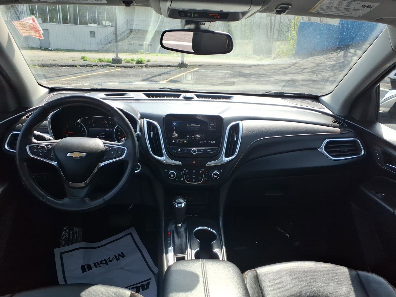 Used 2021 Chevrolet Equinox Premier AWD/4WD image 14