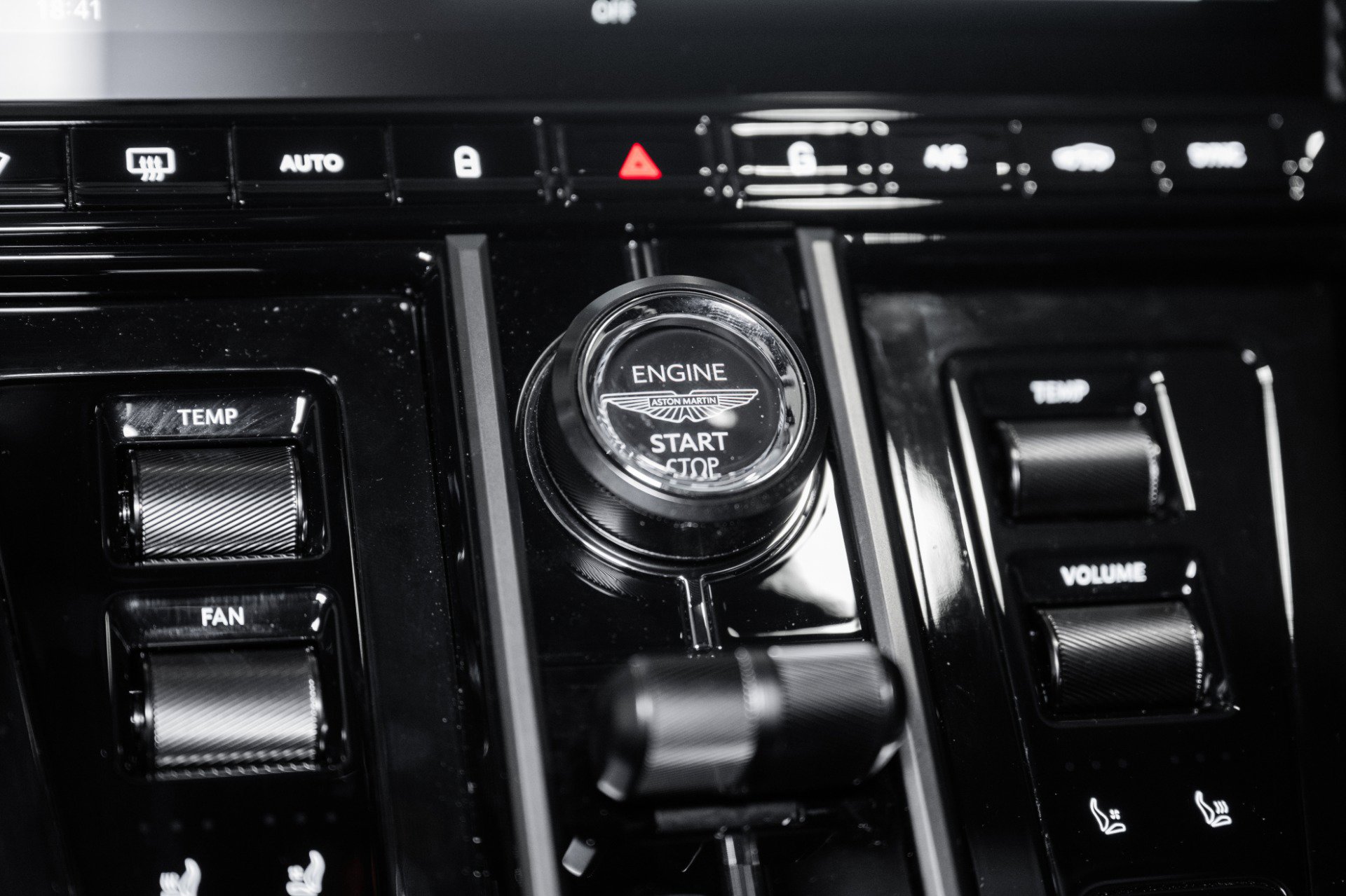 New 2026 Aston Martin V8 Vantage S RWD image 26