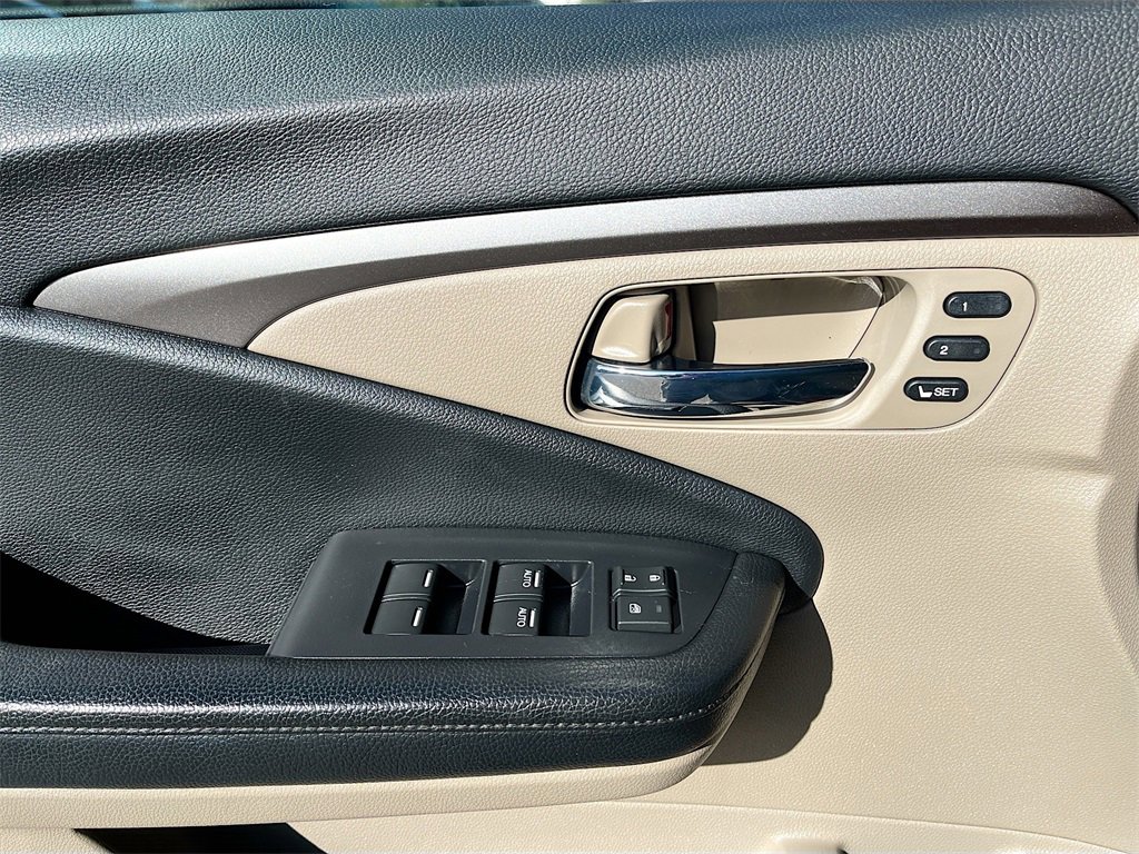 Used 2019 Honda Pilot EX-L image 18