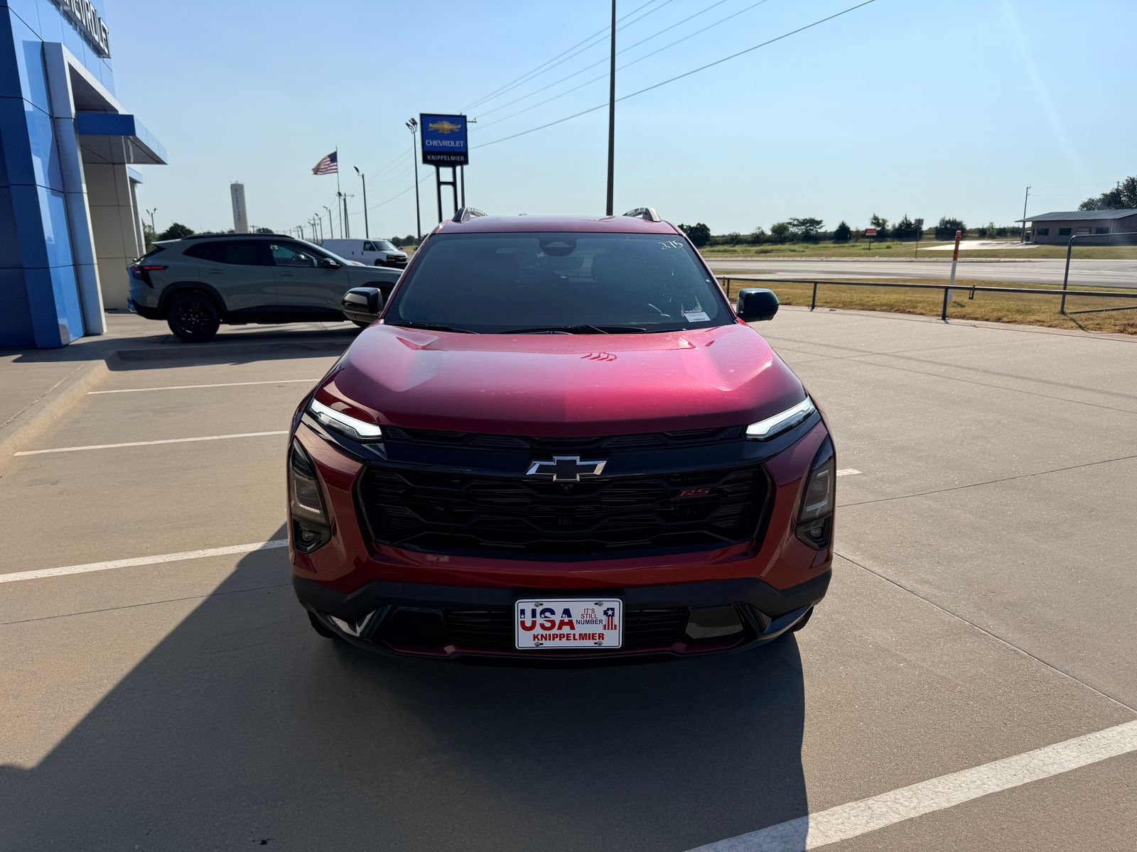 New 2026 Chevrolet Equinox RS w/ Convenience Package III FWD image 3