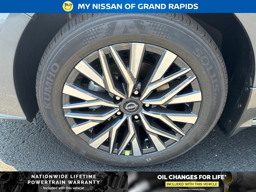 New 2026 Nissan Altima 2.5 SV AWD/4WD image 10