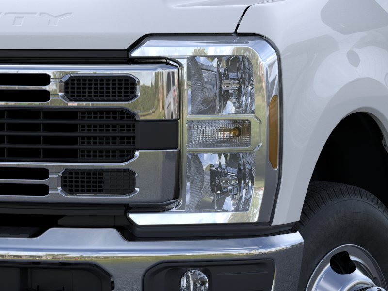 New 2026 Ford F350 4x4 Crew Cab DRW Super Duty image 18
