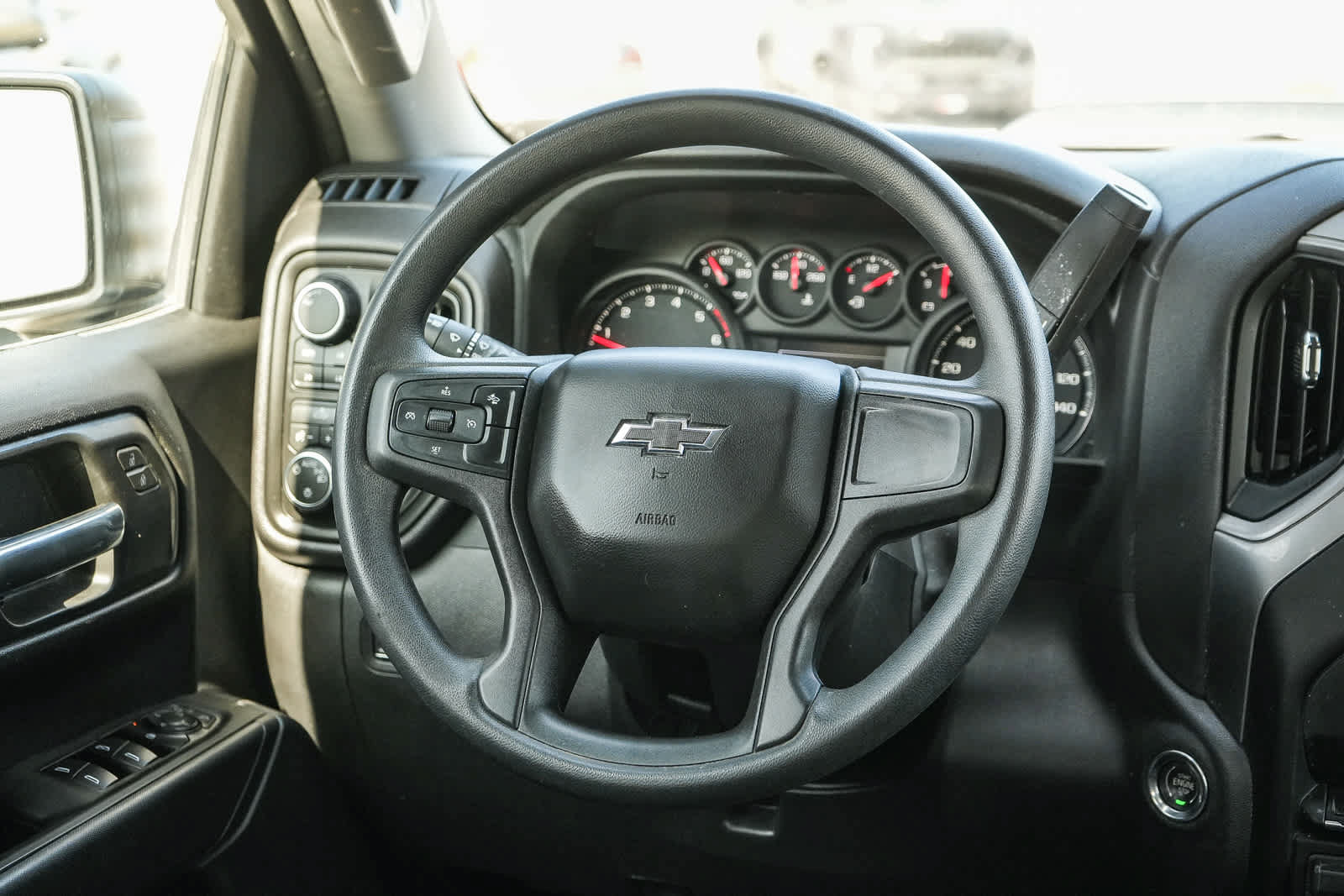 Used 2026 Chevrolet Silverado 1500 Custom Trail Boss AWD/4WD image 14